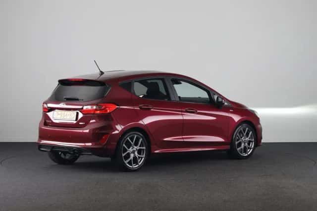 Ford Fiesta (2022) thumbnail 2