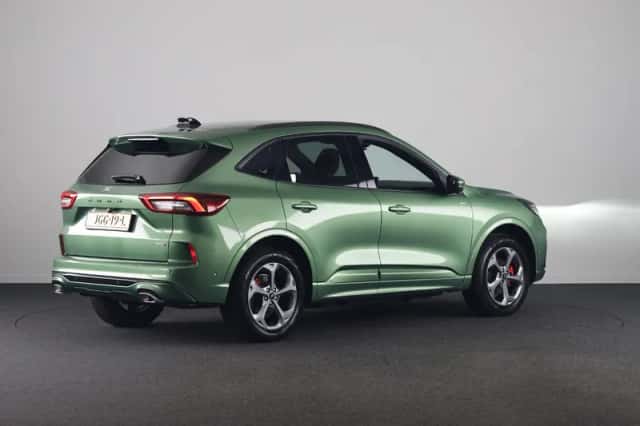 Ford Kuga (2025) thumbnail 2