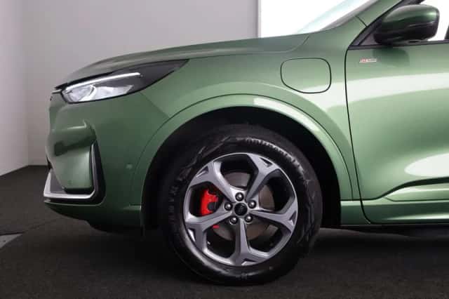 Ford Kuga (2025) thumbnail 5
