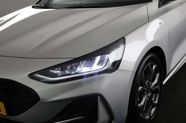 Ford Focus (2025) thumbnail 6