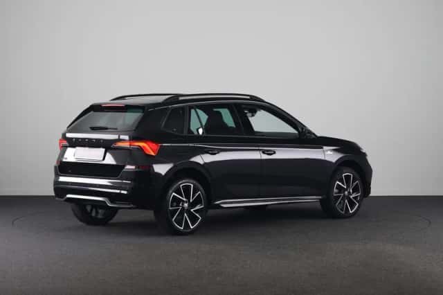 Škoda Kamiq (2023) thumbnail 2