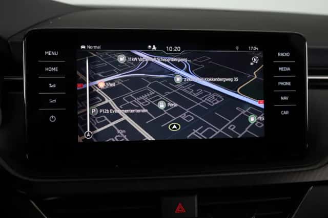 Škoda Kamiq (2023) thumbnail 11