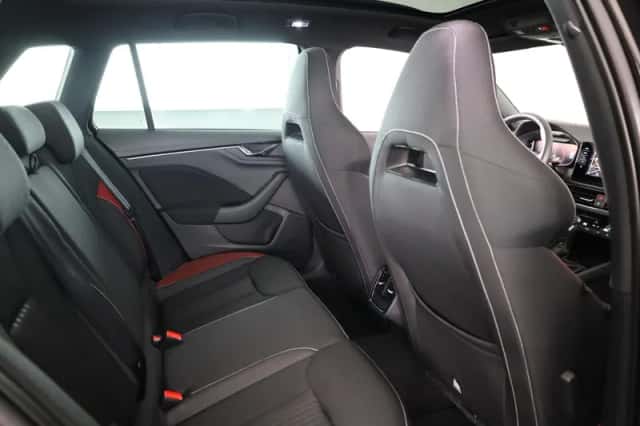 Škoda Kamiq (2023) thumbnail 34