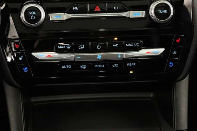 Ford Explorer (2023) thumbnail 13