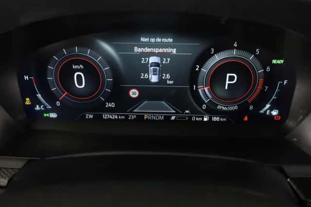 Ford Explorer (2023) thumbnail 15