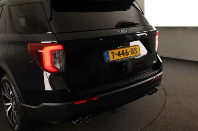 Ford Explorer (2023) thumbnail 25