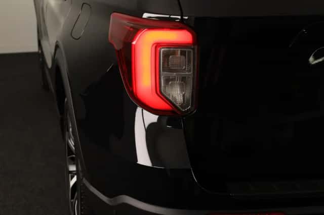 Ford Explorer (2023) thumbnail 30