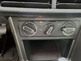 Volkswagen Polo (2021) thumbnail 12