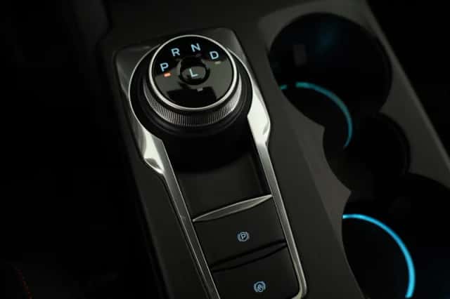 Ford Kuga (2025) thumbnail 14