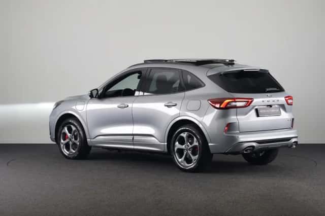 Ford Kuga (2025) thumbnail 4