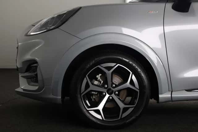 Ford Puma (2025) thumbnail 4