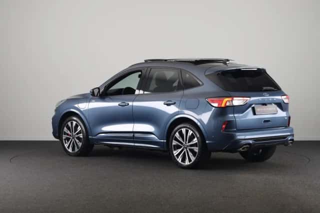 Ford Kuga (2022) thumbnail 37