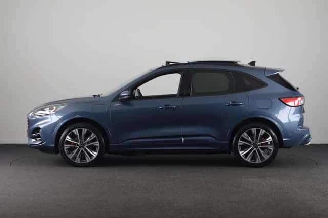Ford Kuga (2022) thumbnail 8
