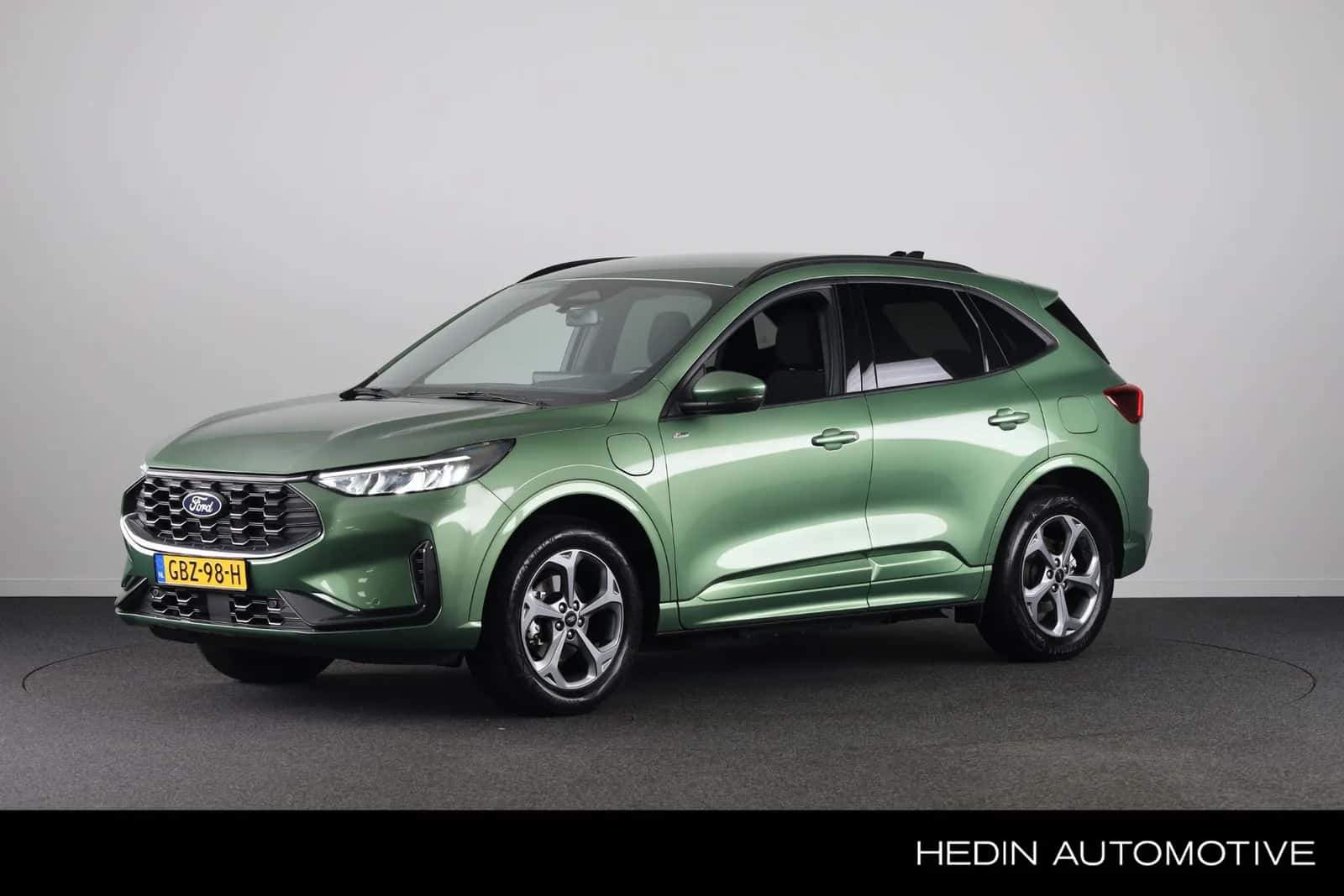 Ford Kuga (2024) — foto 1