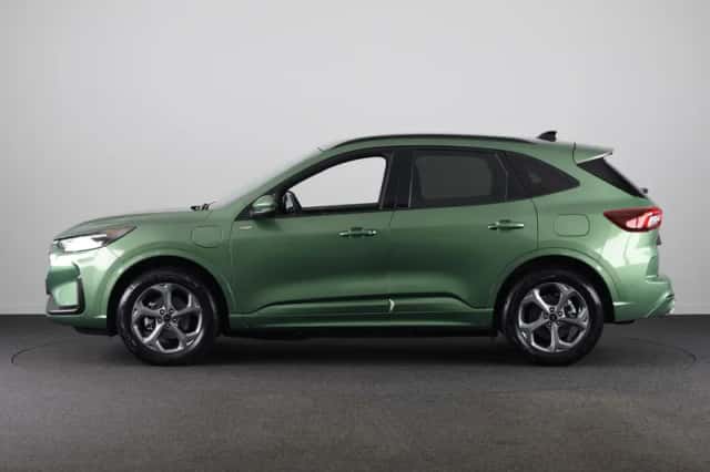 Ford Kuga (2024) thumbnail 2