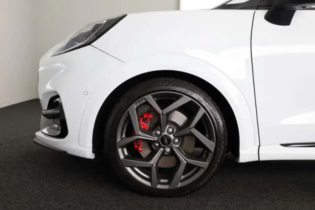 Ford Puma (2024) thumbnail 3