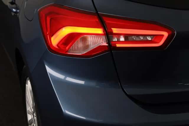 Ford Focus (2018) thumbnail 23