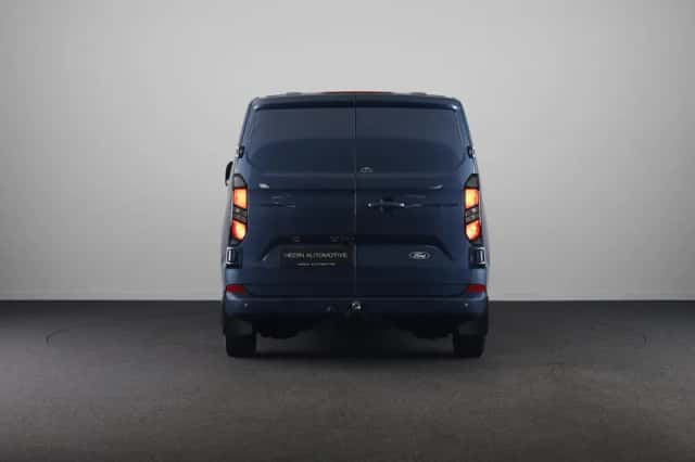 Ford Transit Custom (2024) thumbnail 4