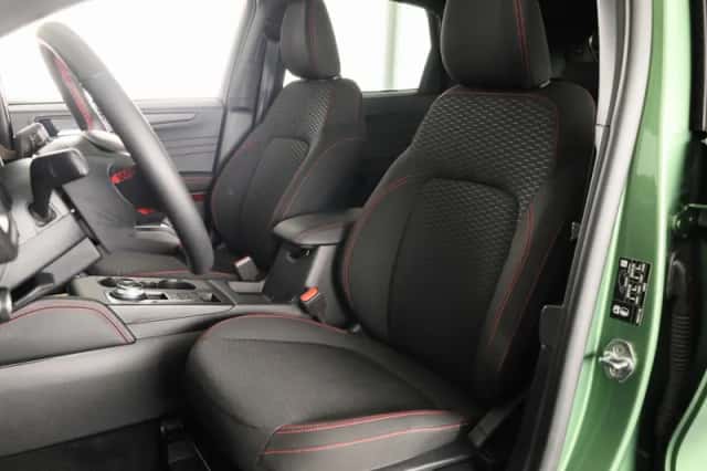 Ford Kuga (2025) thumbnail 18
