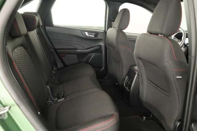 Ford Kuga (2025) thumbnail 31