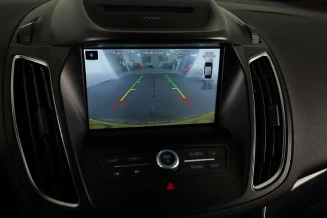 Ford C-Max (2019) thumbnail 12