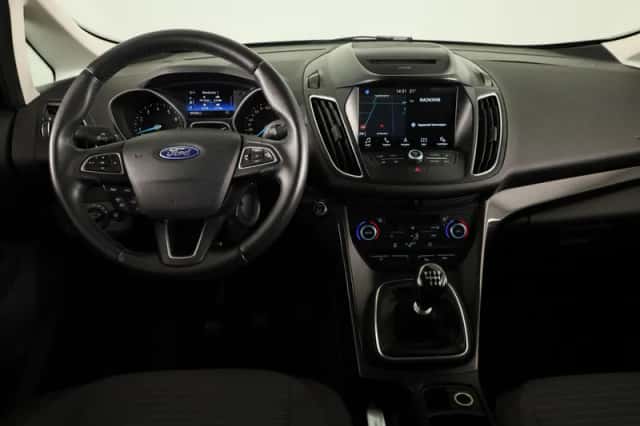 Ford C-Max (2019) thumbnail 3