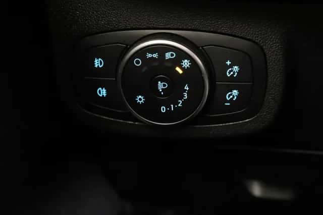 Ford Fiesta (2019) thumbnail 30