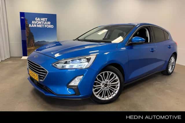 Ford Focus (2019) thumbnail 1