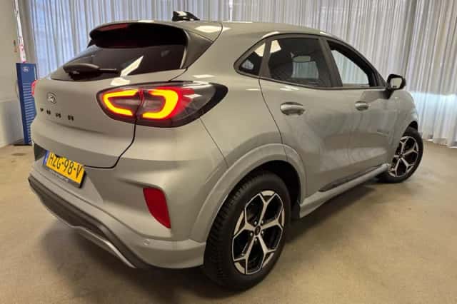 Ford Puma (2025) thumbnail 2