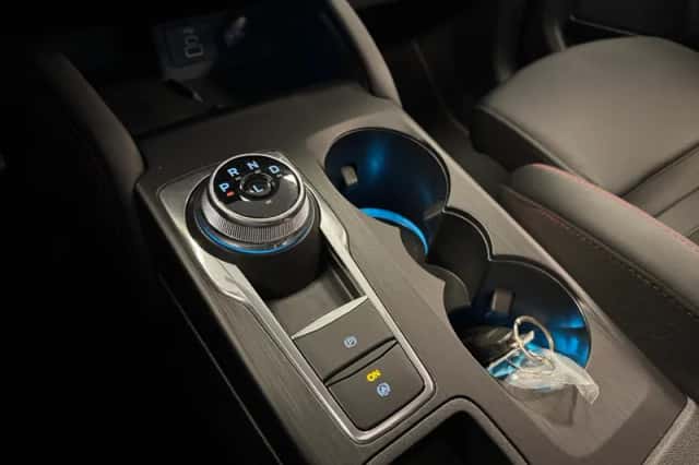 Ford Kuga (2025) thumbnail 16