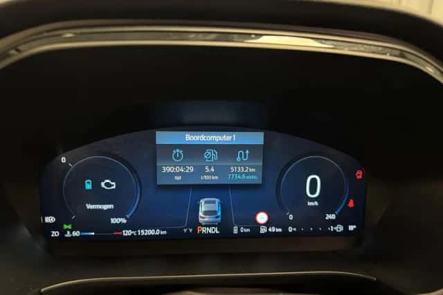 Ford Kuga (2025) thumbnail 17