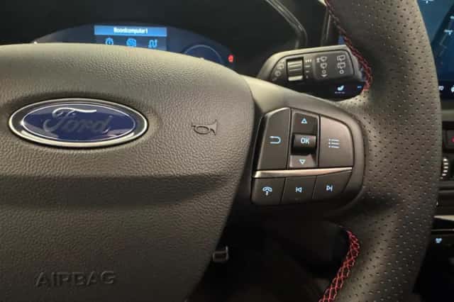 Ford Kuga (2025) thumbnail 19
