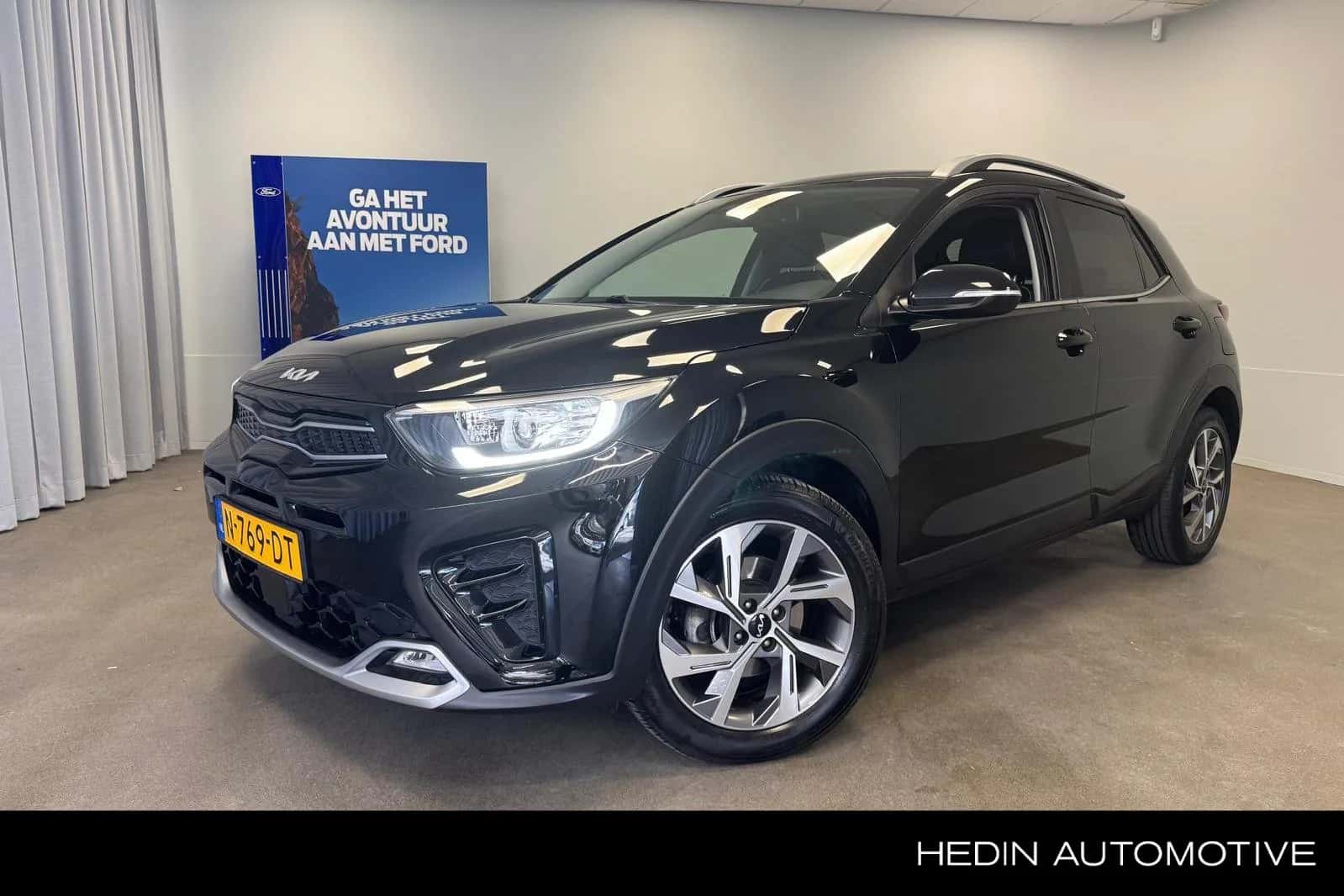 Kia Stonic (2021) — foto 1