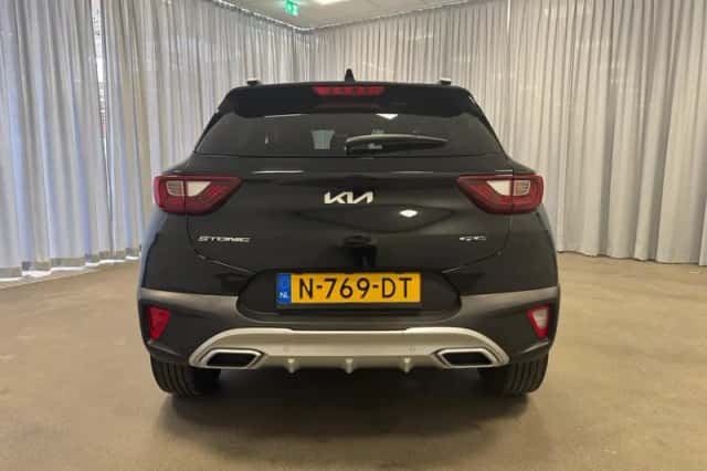 Kia Stonic (2021) thumbnail 9
