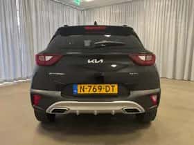 Kia Stonic (2021) thumbnail 9