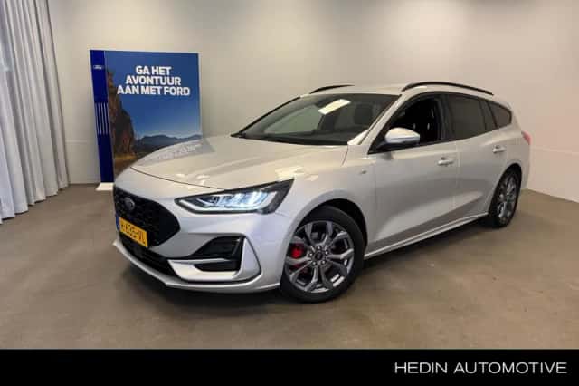 Ford Focus (2022) thumbnail 1