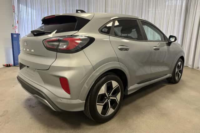 Ford Puma (2025) thumbnail 2