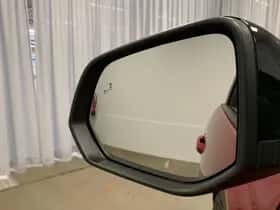 Ford Explorer (2025) thumbnail 15