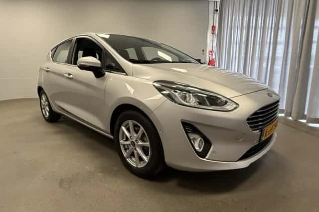 Ford Fiesta (2021) thumbnail 24