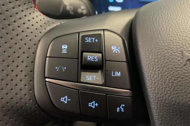 Ford Kuga (2026) thumbnail 14