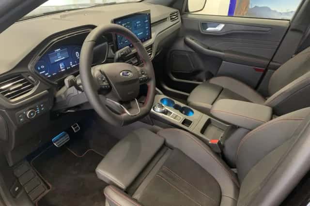 Ford Kuga (2026) thumbnail 10