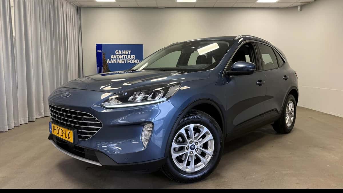 Ford Kuga (2022) — foto 1