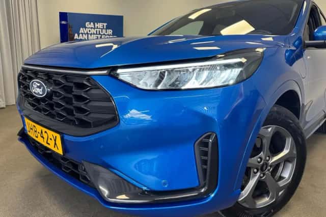 Ford Kuga (2025) thumbnail 6