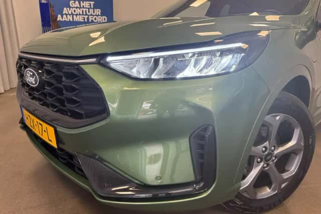 Ford Kuga (2025) thumbnail 6