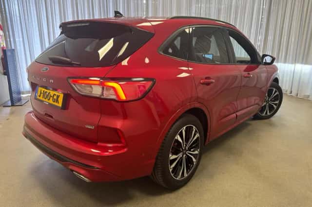 Ford Kuga (2020) thumbnail 2