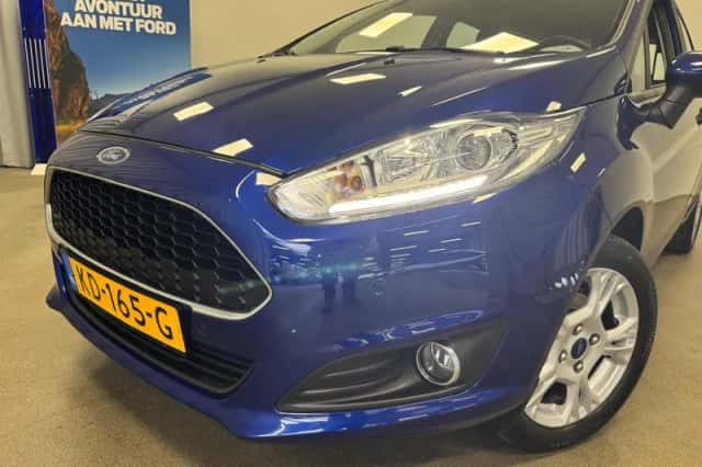 Ford Fiesta (2016) thumbnail 6