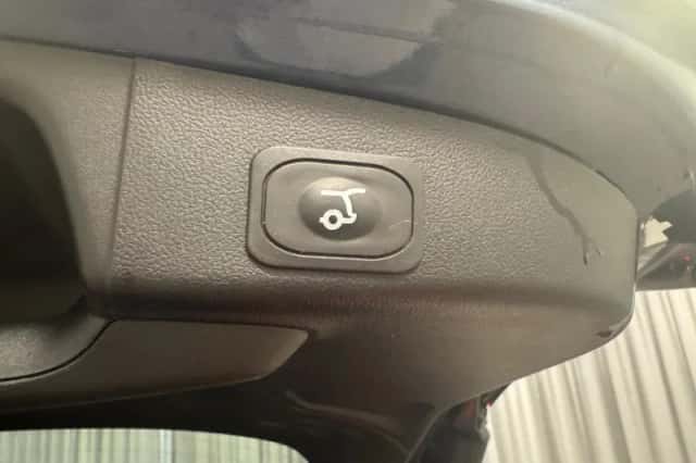 Ford Focus (2021) thumbnail 24