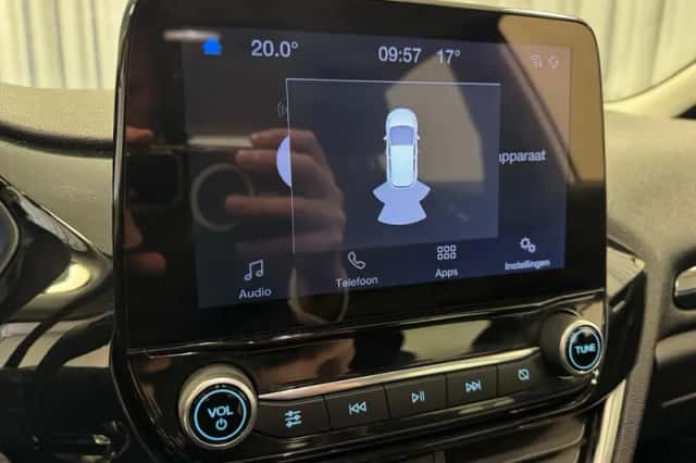 Ford Fiesta (2021) thumbnail 12