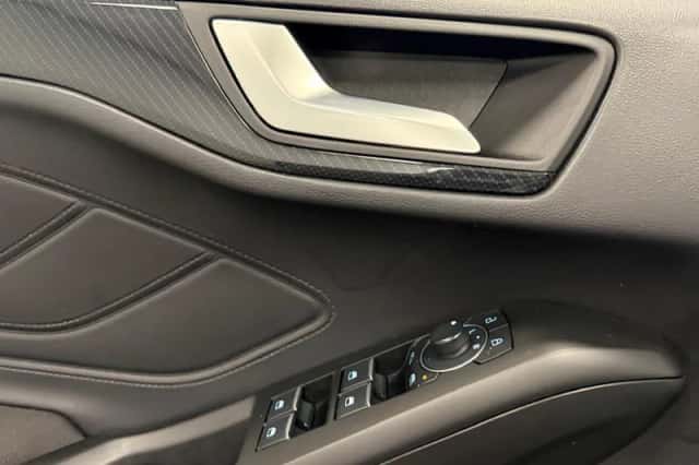 Ford Focus (2024) thumbnail 19