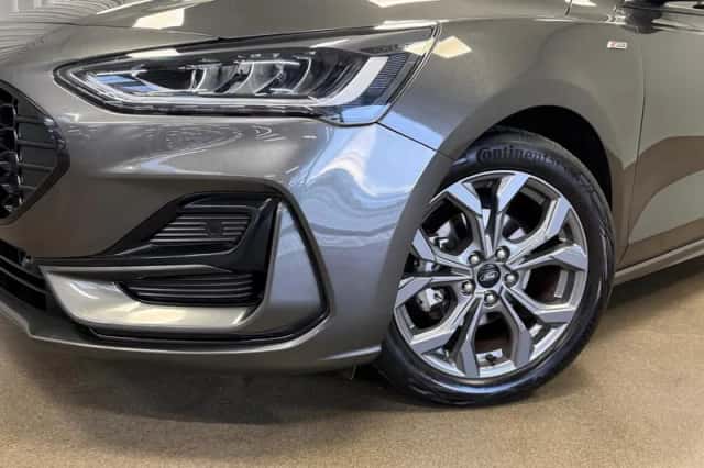 Ford Focus (2024) thumbnail 6